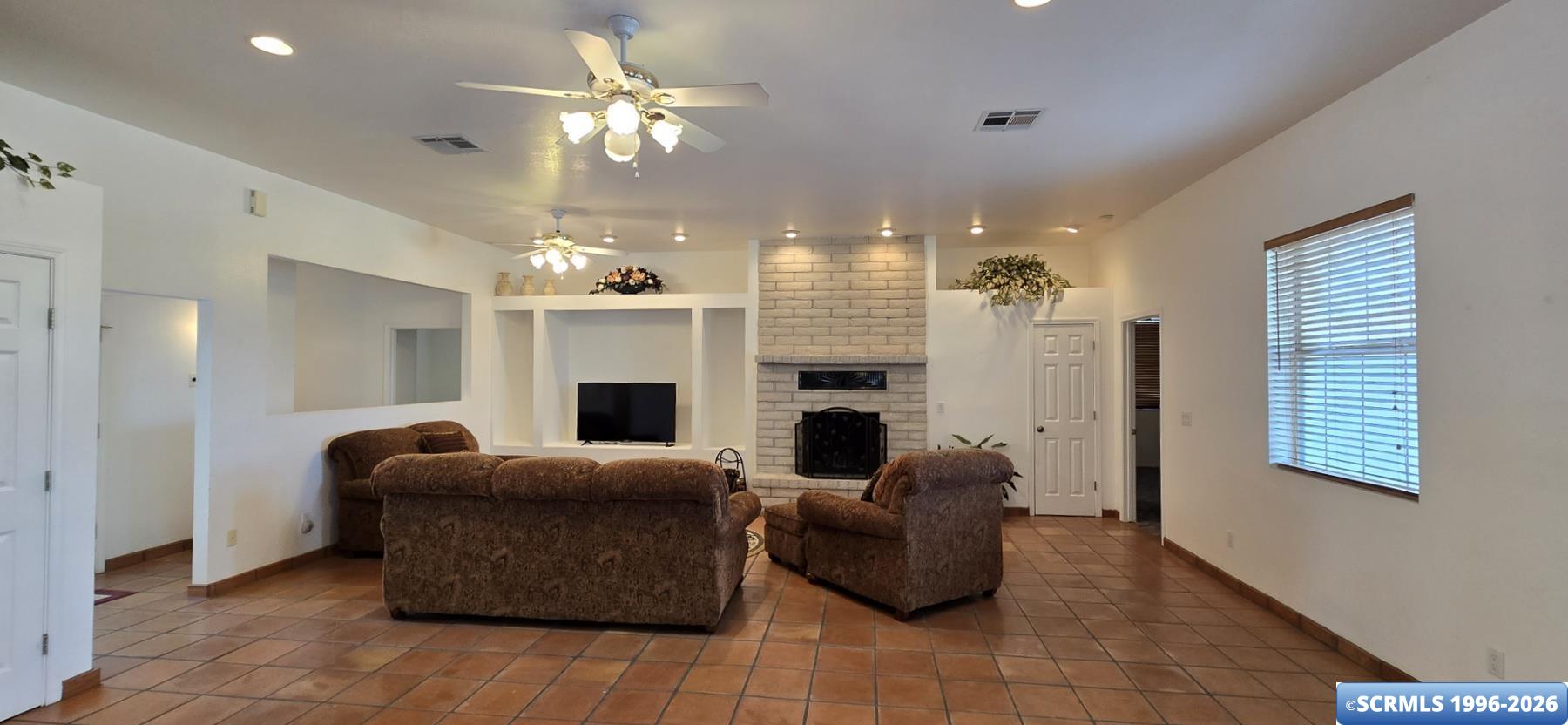 2201 Casa Loma Road, photograph 7