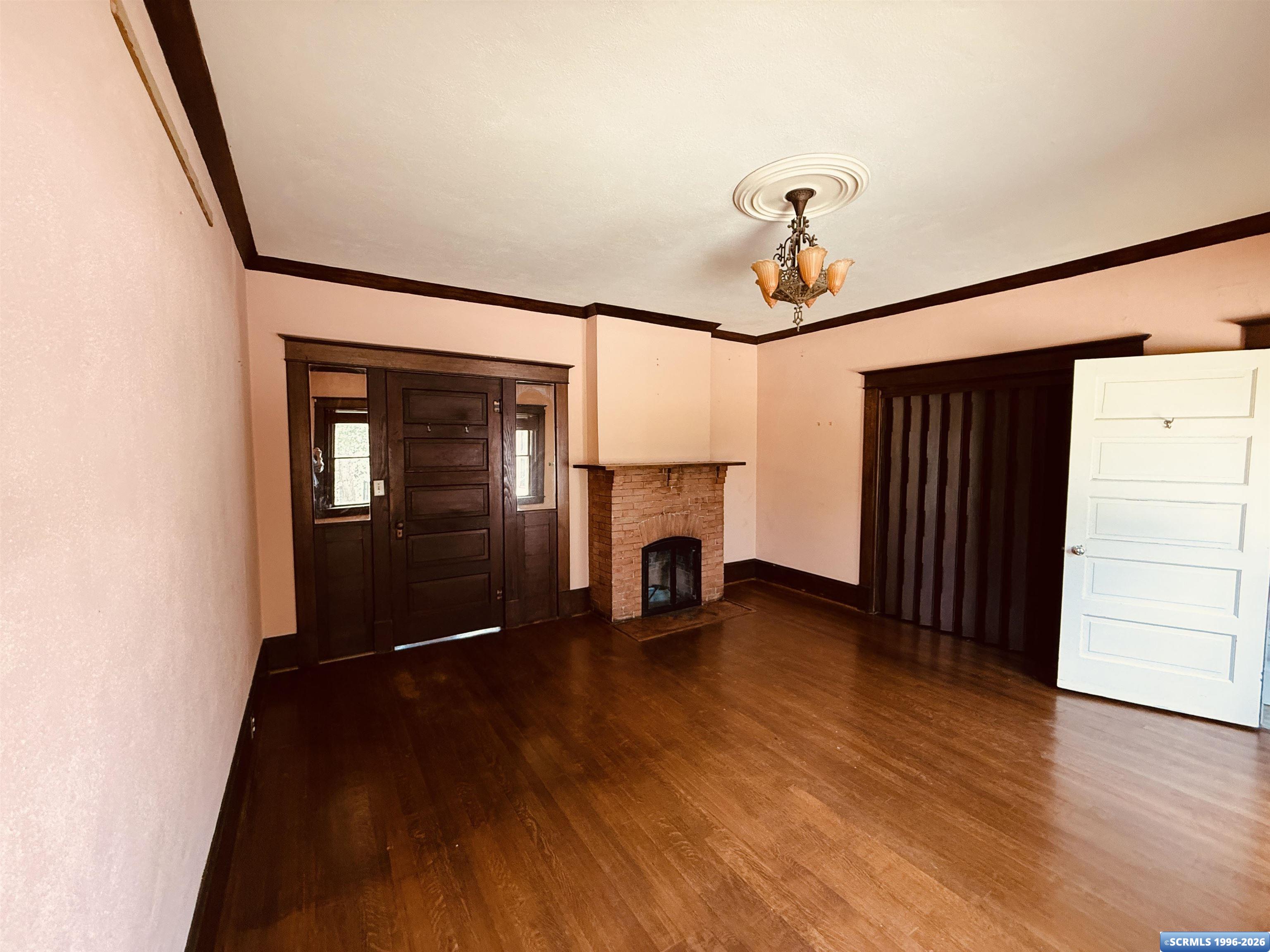 15 Jasper, photograph 13