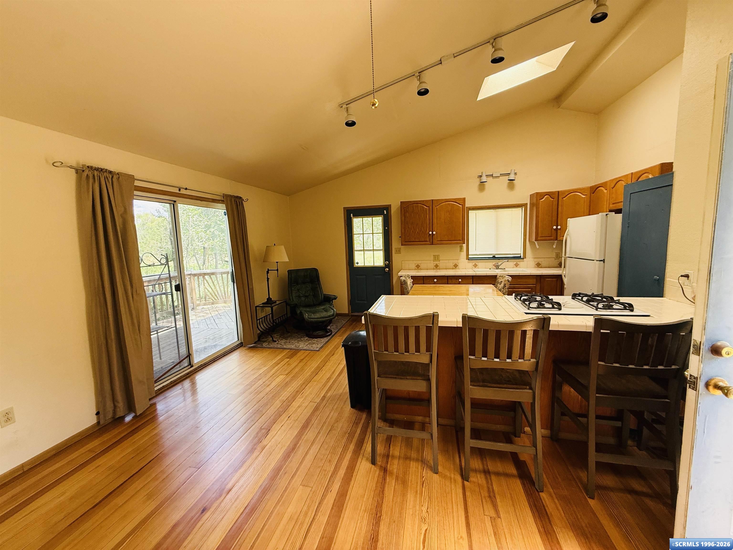 15 Jasper, photograph 43