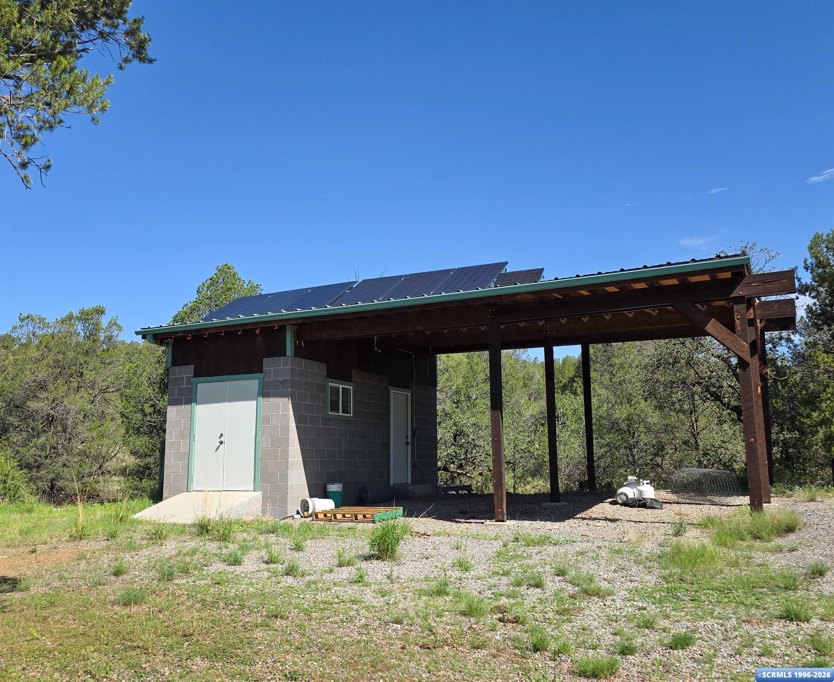 37 Black Dog Road, photograph 5