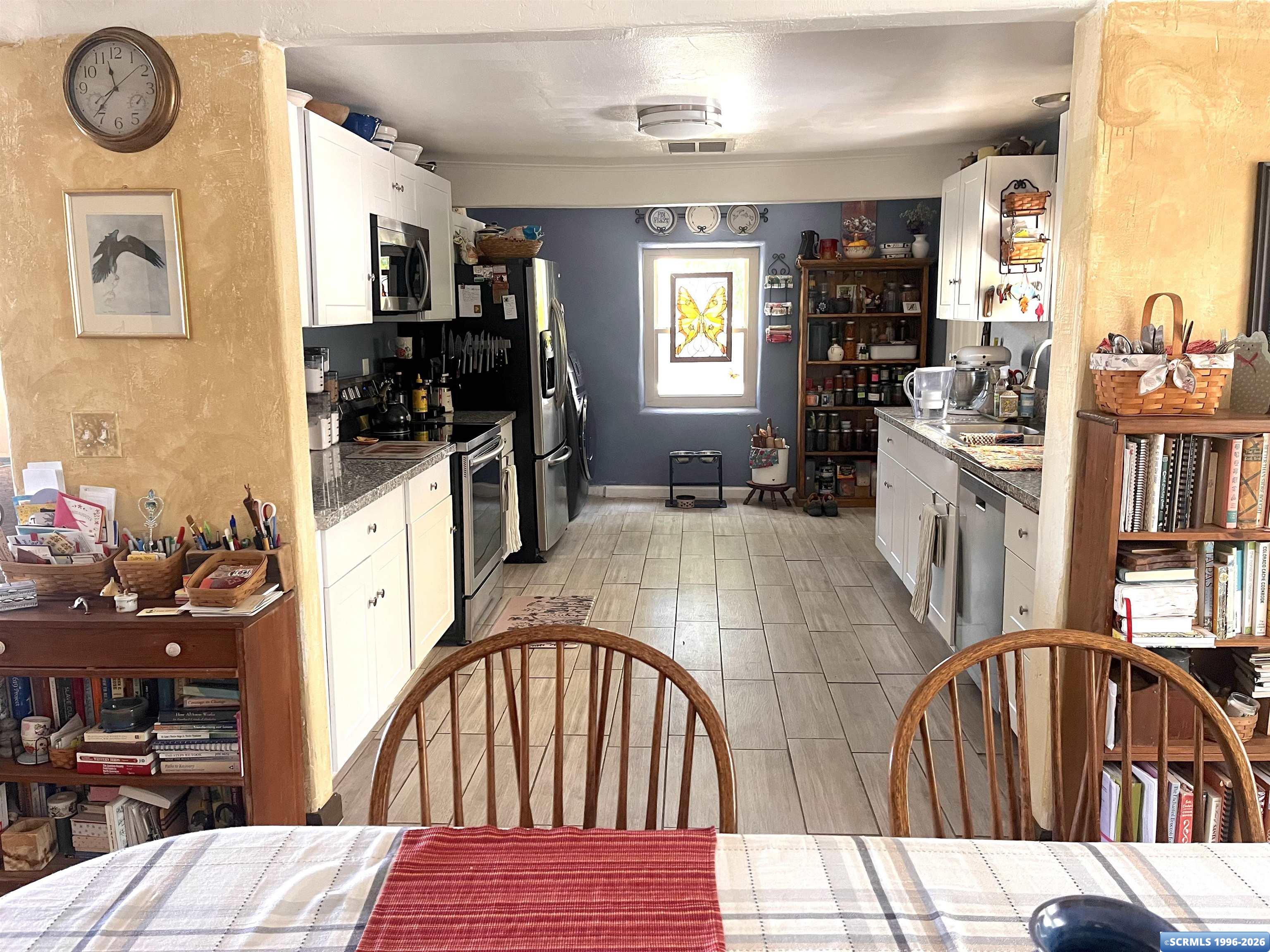 2117 N Yucca Drive, photograph 14