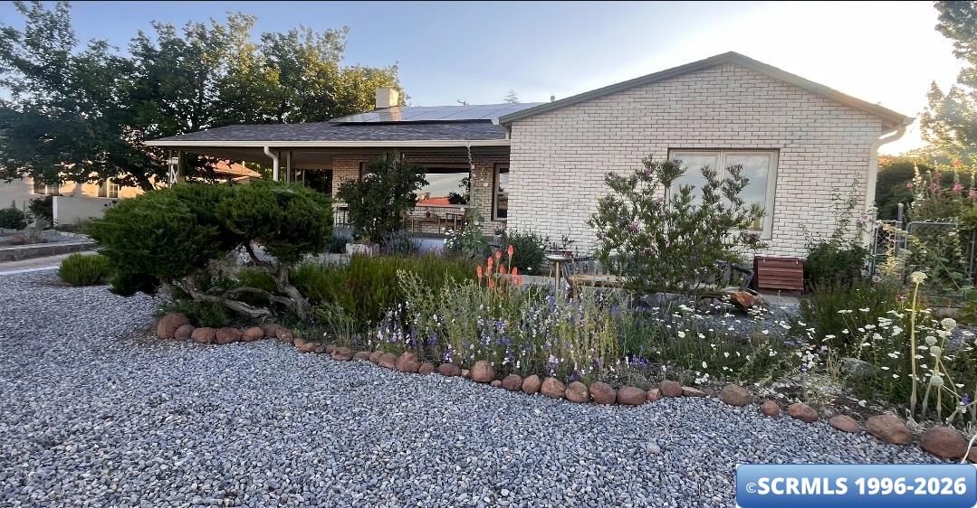 2117 N Yucca Drive, photograph 24