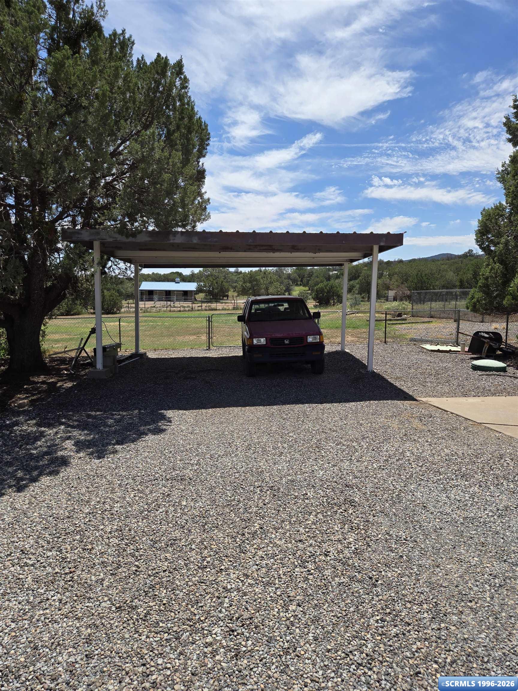 75 Valley Drive, photograph 32