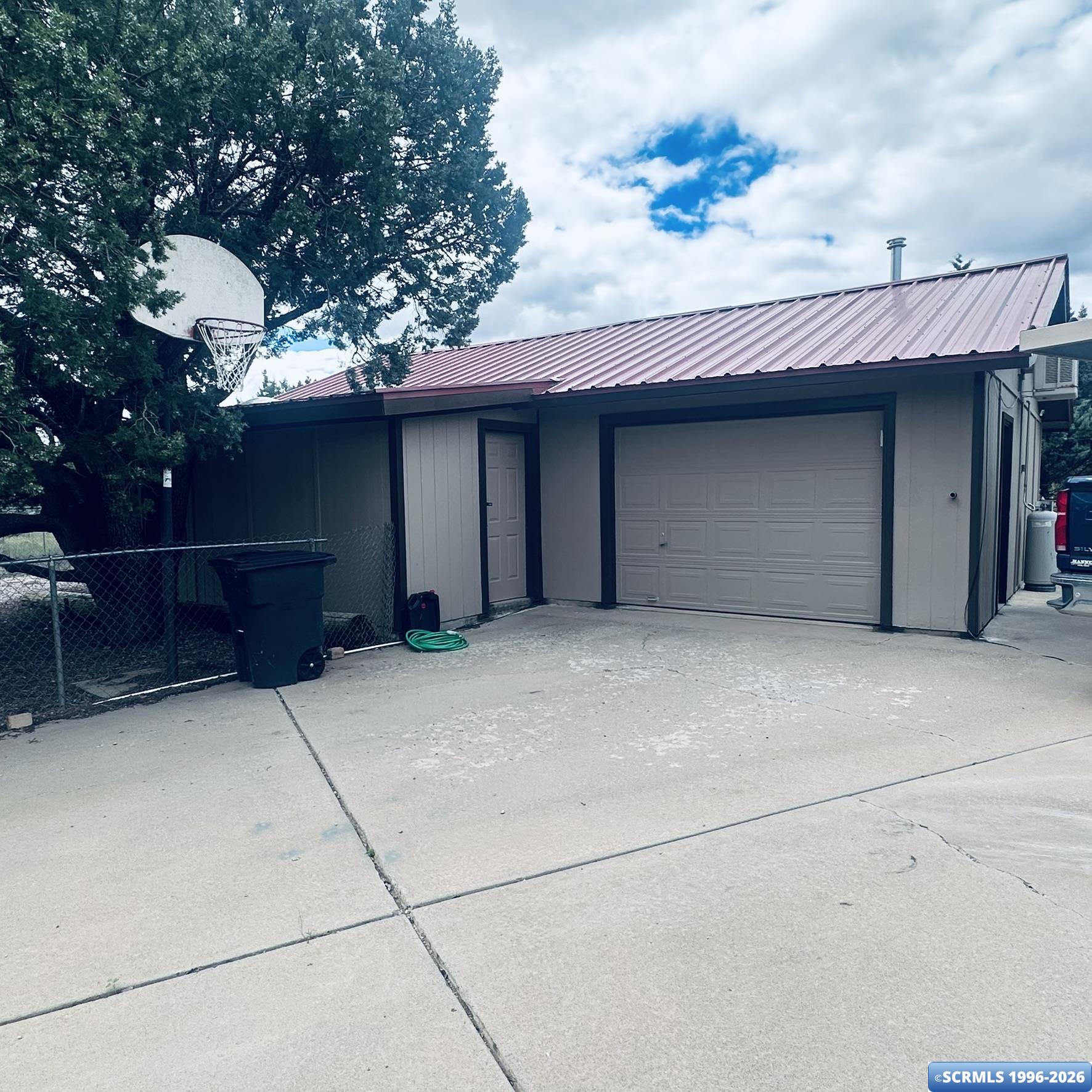 75 Valley Drive, photograph 26