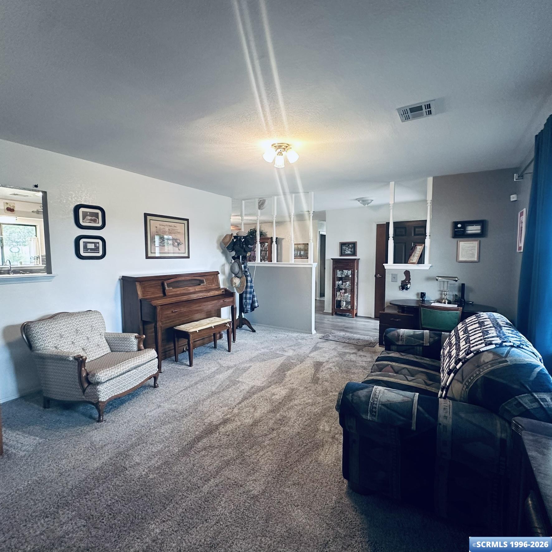 75 Valley Drive, photograph 20