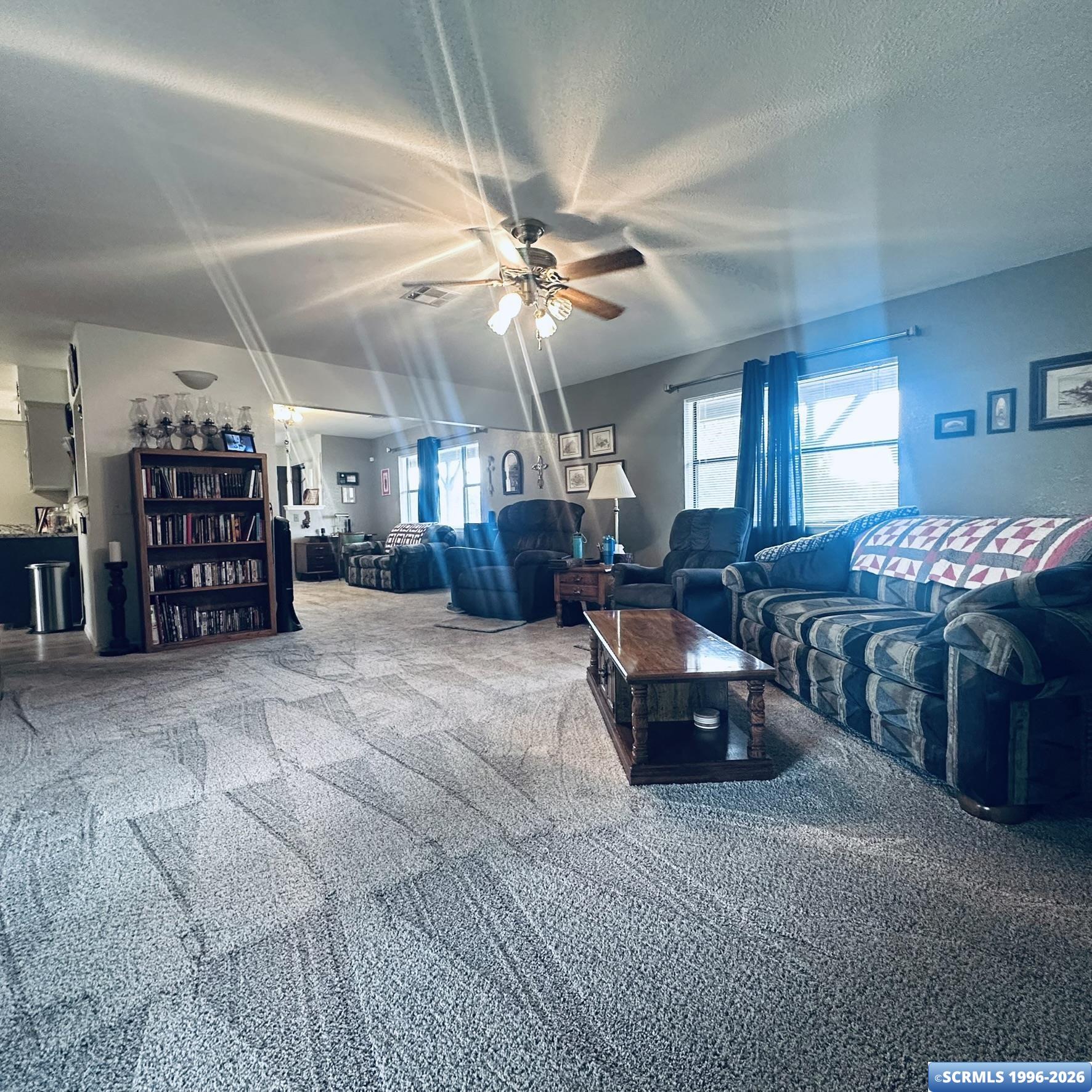 75 Valley Drive, photograph 24