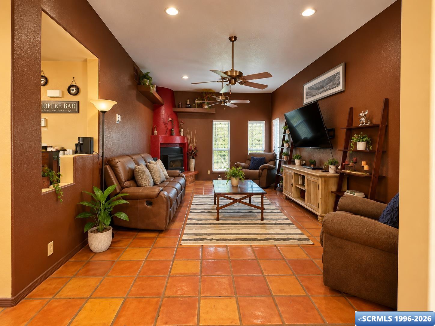 4415 Cottonwood Drive, photograph 6
