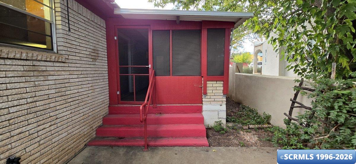 401 E 18TH Street, photograph 30