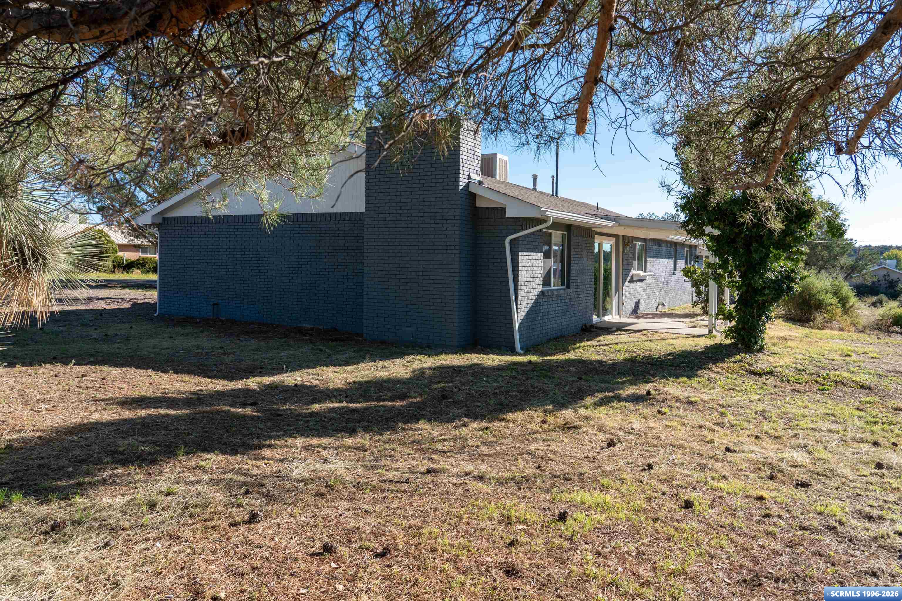 801 Country Club Drive, photograph 14