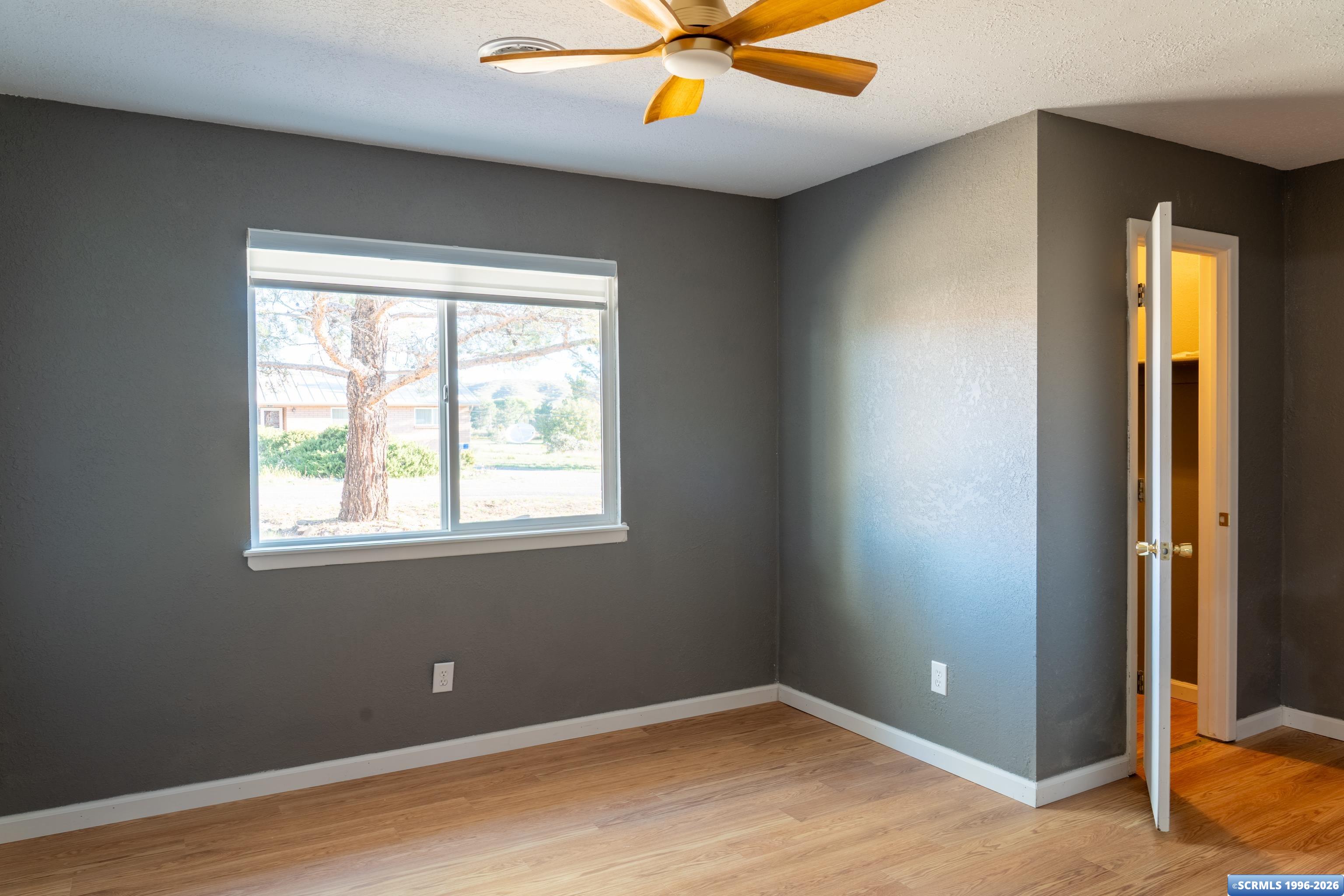 801 Country Club Drive, photograph 8