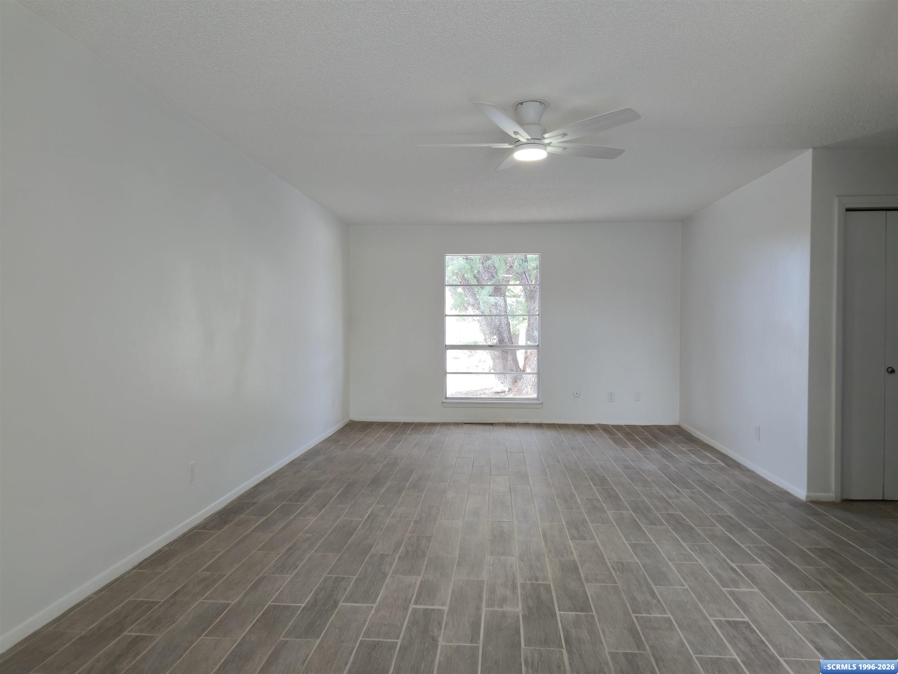4132 N Gold Street, photograph 26