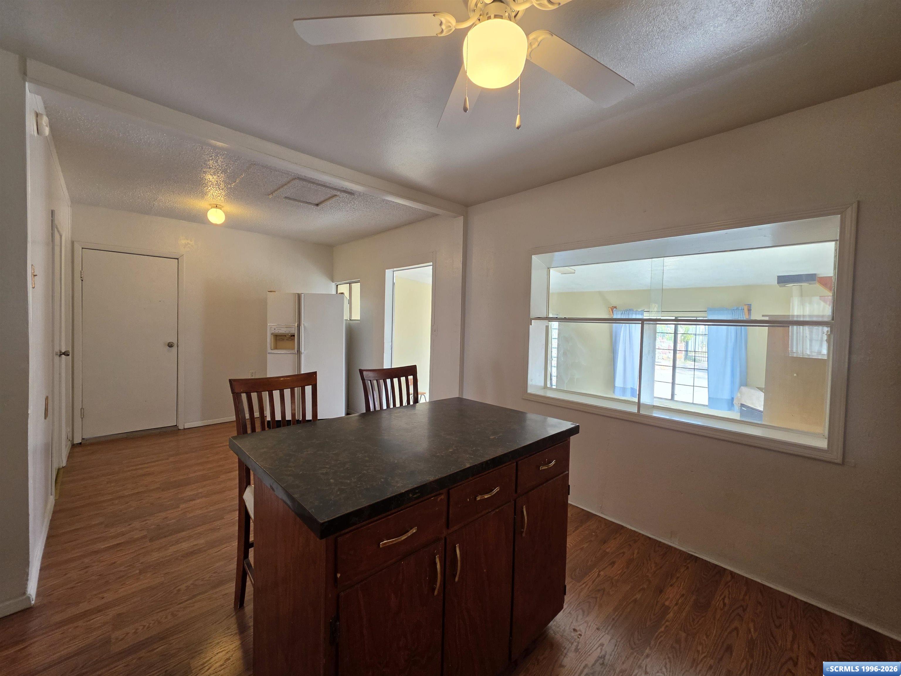 301 B Street, photograph 7